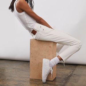 White Straight Leg High Rise Distressed Levi’s